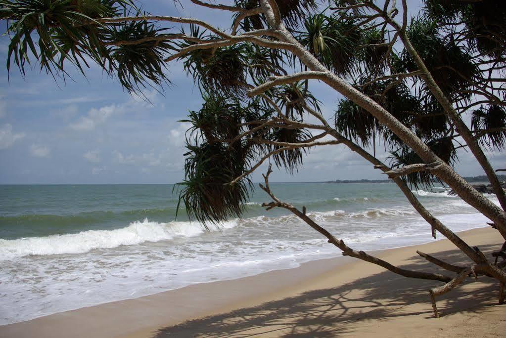 Cocovilla Boutique Resort Bentota Exterior photo